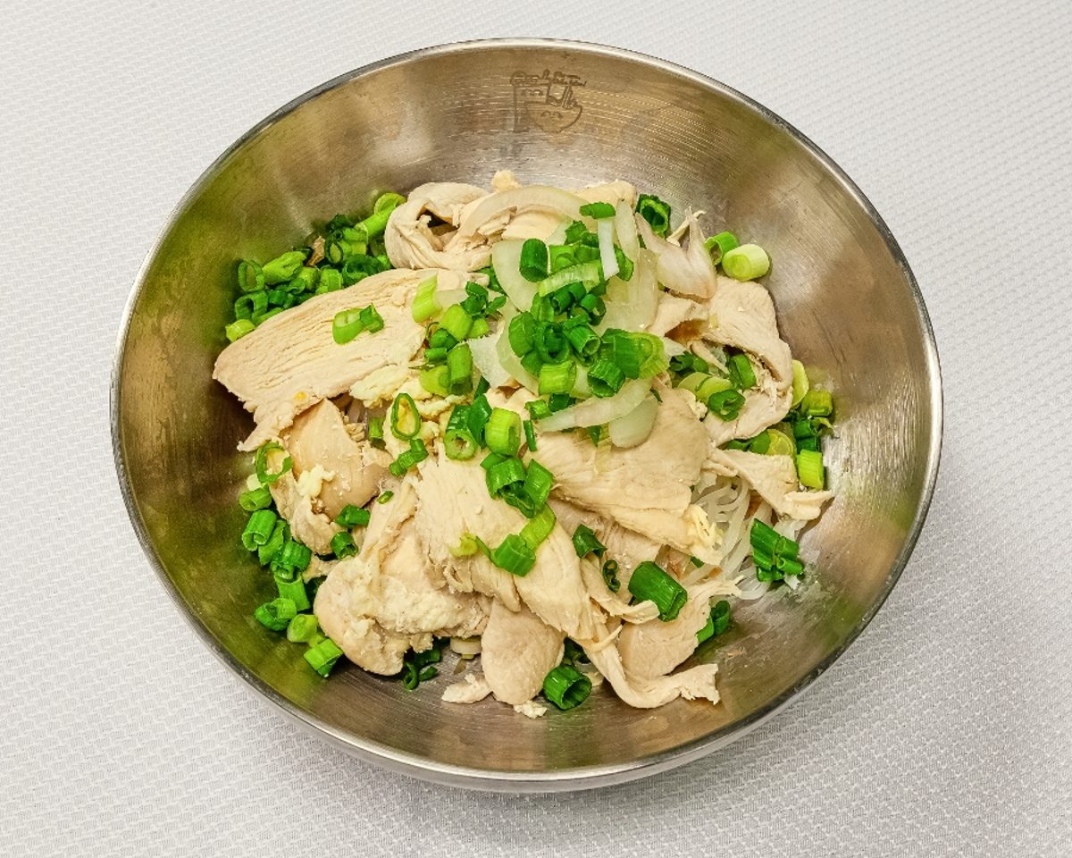 CHICKEN BOWL